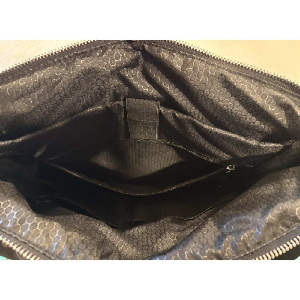 iPack Puffy Day Bag Tote Luggage Black Bag Travel Adjustable Strap & Pockets NEW - Picture 4 of 15
